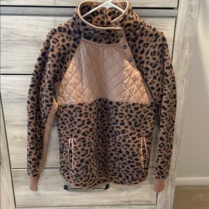 Abercrombie & Fitch Leopard Print Sweatshirt